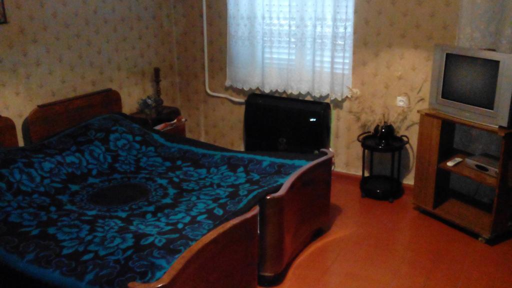 The Kiwi House Hotel Lagodekhi Bagian luar foto